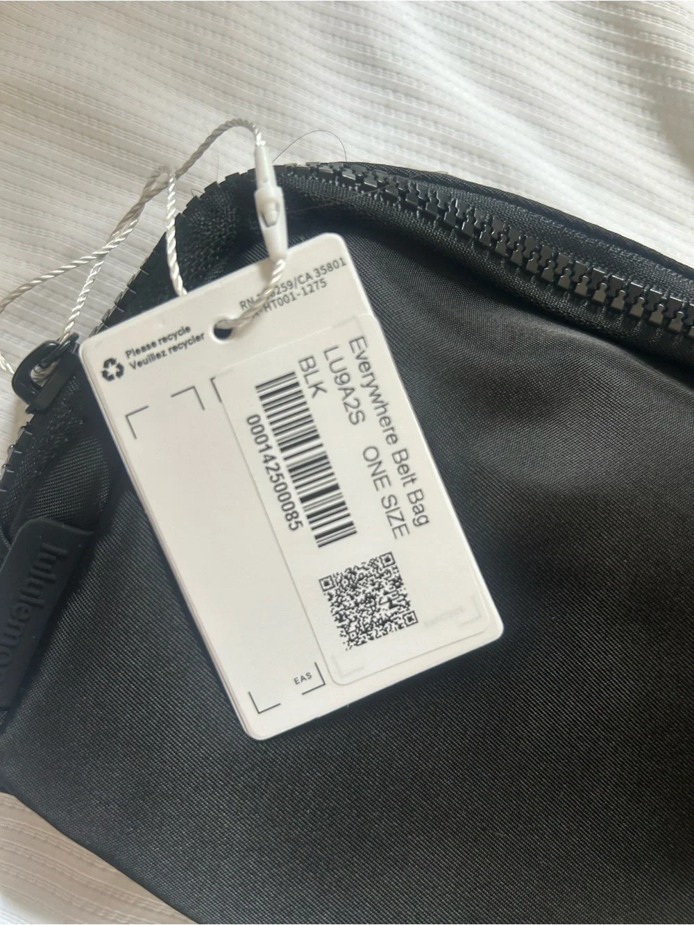 Lululemon Everywhere Belt Bag 1L - Black | NWT